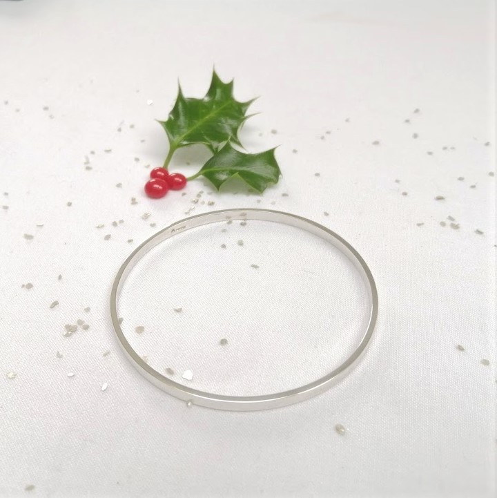 Rectangular Silver Bangle 3mm x 1.6mm - Image 2