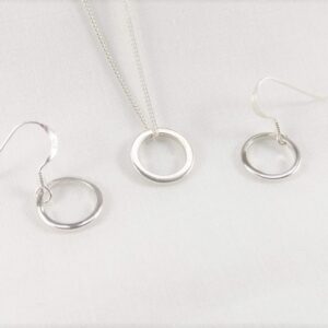 Circle Earrings and Pendant Set