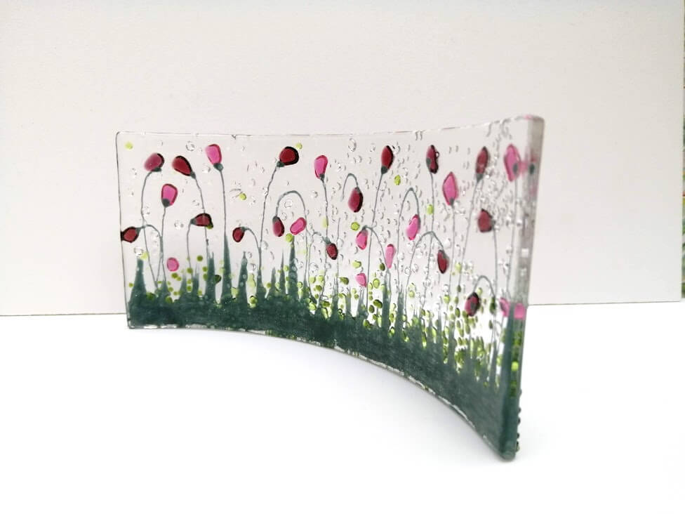 Fused glass curve